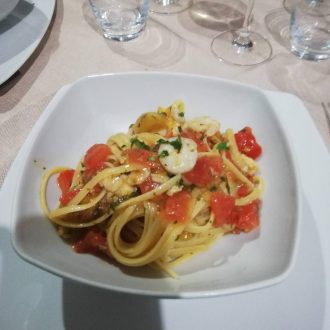 Ristorante-linguine-pomodorini-spada3